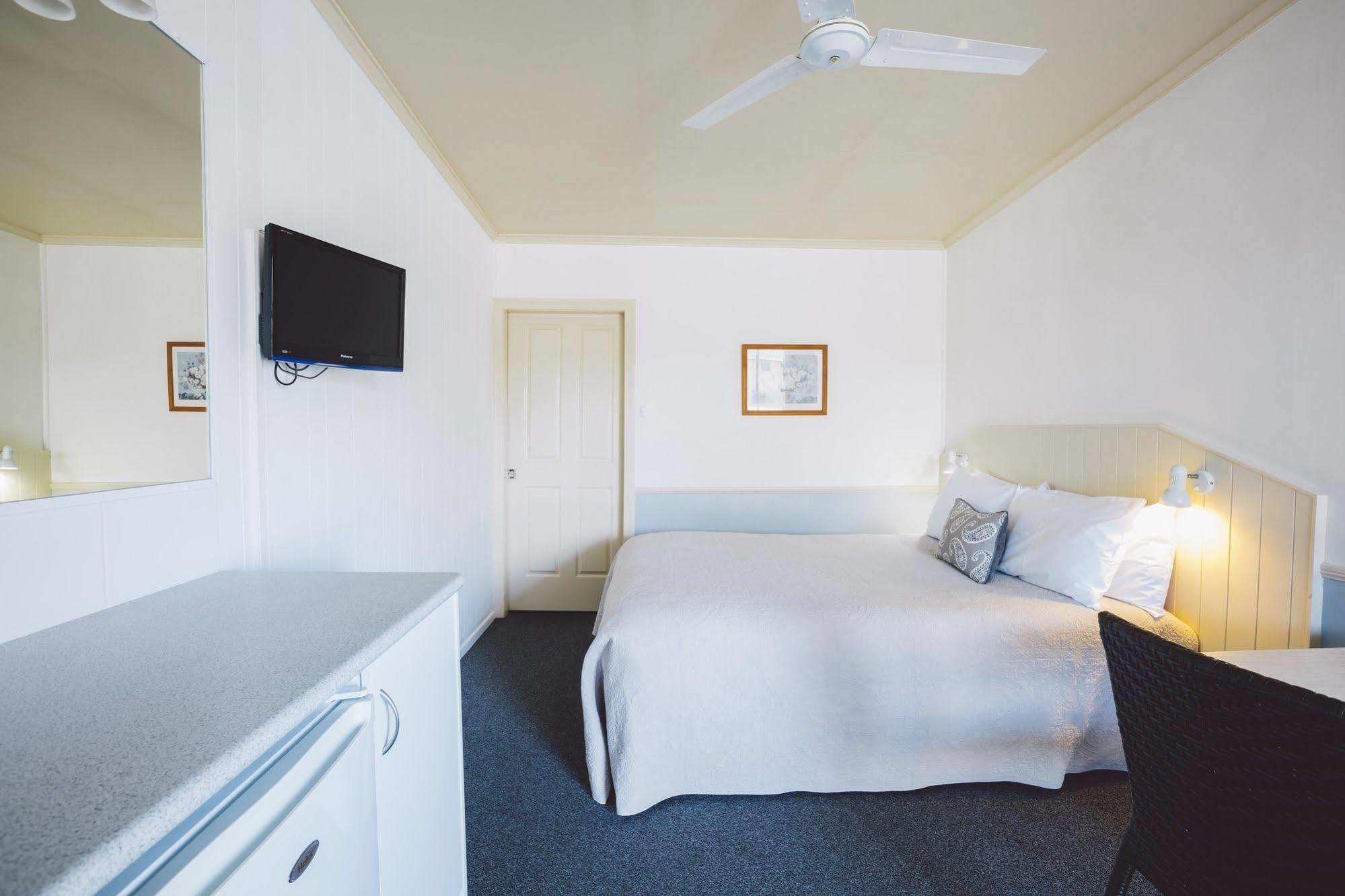 Boulevard Motel Stanthorpe Exterior photo